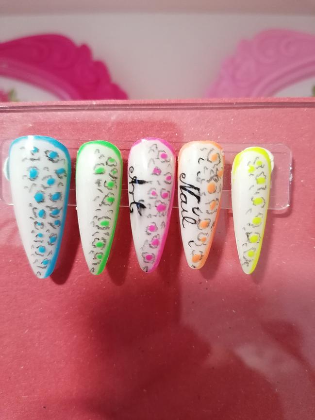 Bild 6 Nageldesign