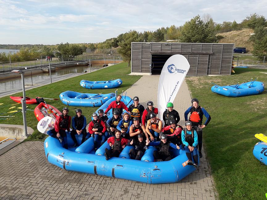 Bild 3 Surf-und Raftguide in der Wildwasseranlage Kanupark Markkleeberg 16,50€/h