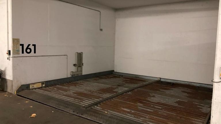 Stellplatz zu vermieten Tiefgarage Garage