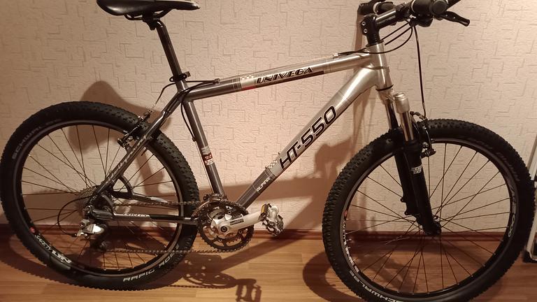 MTB UNIVEGA ALPINE HT 550.