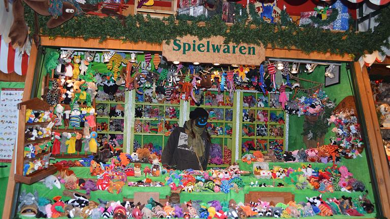 Mitarbeiter/Teilzeit auf dem Weihnachtsmarkt