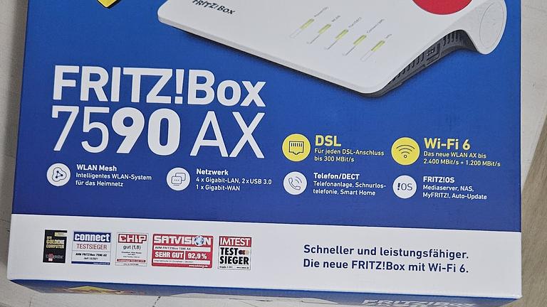 FRITZ BOX 7590AX