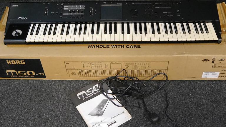 Brandneuer KORG M50