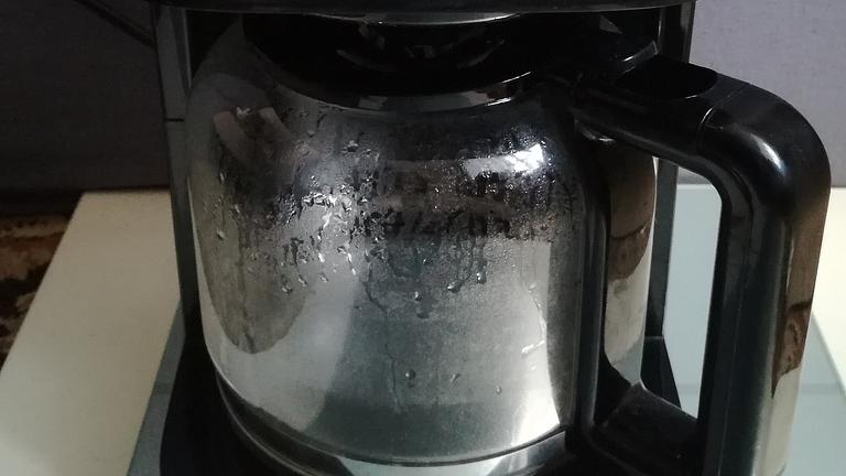 Vorschaubild ->MEDION MD 19480 Kaffeemaschine 900W,1,5L,10 Tassen, TIMER->19€
